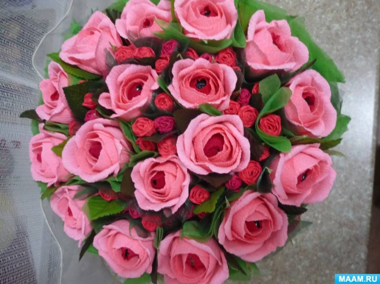 Майстер-клас «Святковий букет троянд з гофрованого паперу»   Роза - прекрасний благородний квітка