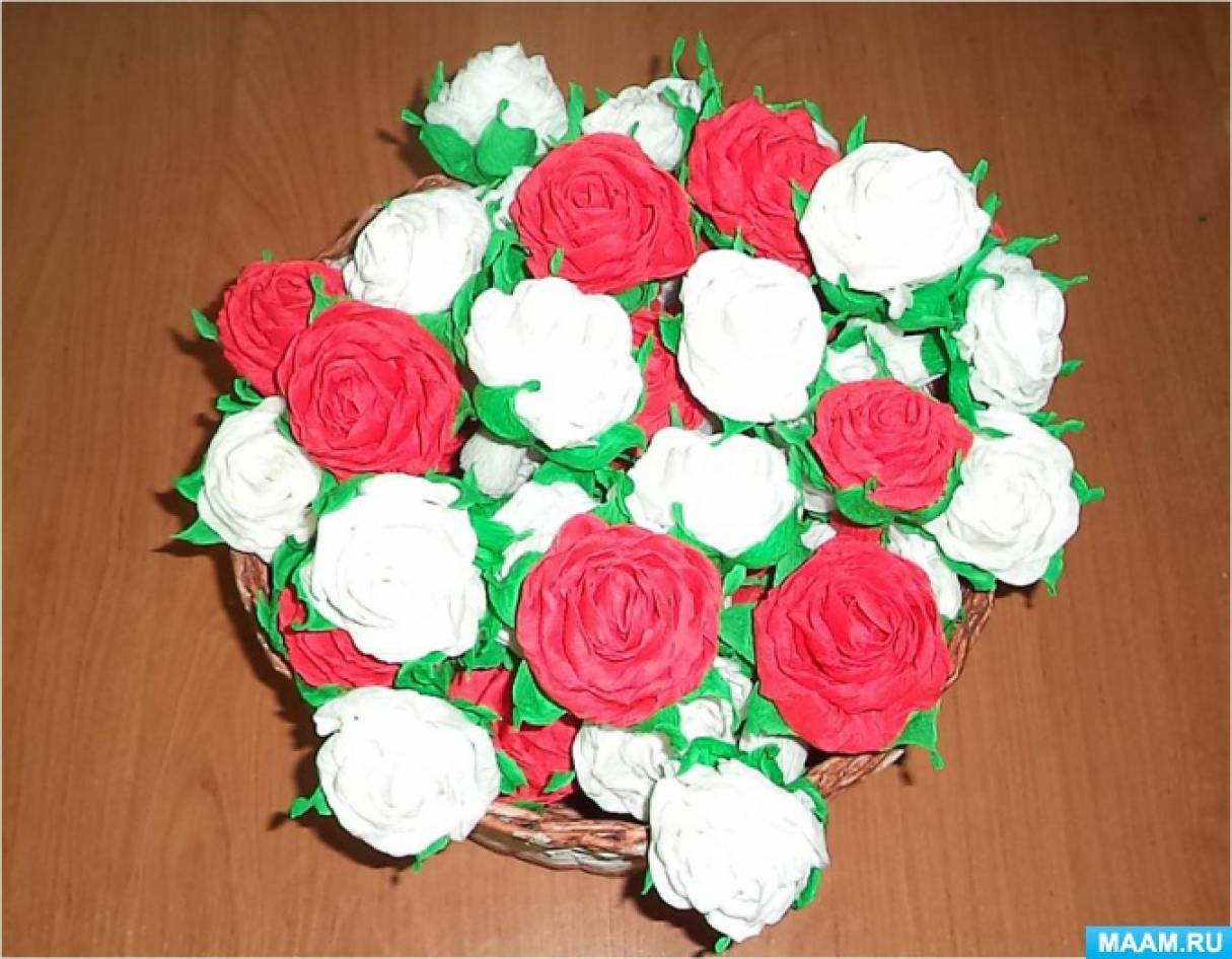 Майстер-клас з виготовлення квітів з гофрованого паперу «Букет троянд»   Добрий час доби, мої друзі і гості моєї сторінки