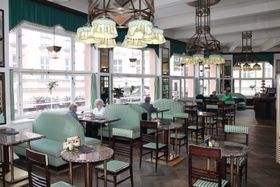 Grand Café Orient, фото: Ондржей Томша   Шанувальників чеського кубізму по всьому світу набереться чимало