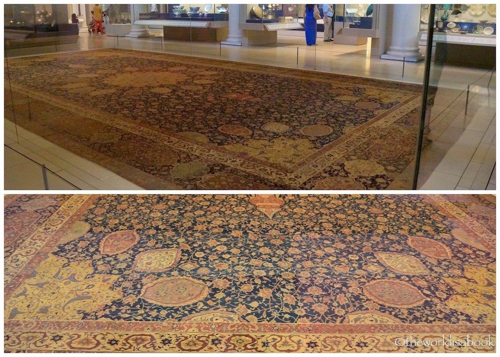 Серед раритетів музею - найстаріший датований килим у світі, його можна побачити на видному місці в центральній вітрині в галереї ісламського мистецтва
