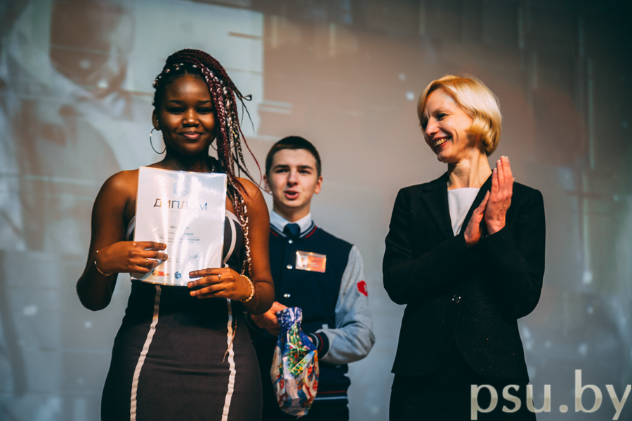 Семира гончих (Конго) - гран-прі фестивалю творчості іноземних студентів «Дружба народів», переможець в номінації «Кращий вокал», учасниця фестивалю творчості першокурсників «Дебют-2018»