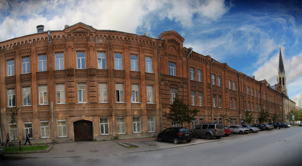 Санкт-Петербурзький коледж телекомунікацій є структурним підрозділом Санкт-Петербурзького державного університету телекомунікацій ім