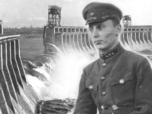 18 серпня о Запоріжжі згадувати сумну дату: 72 роки тому під натиском армії нацистської Німеччини радянські війська відступаючи, підірвали греблю «Дніпрогесу»