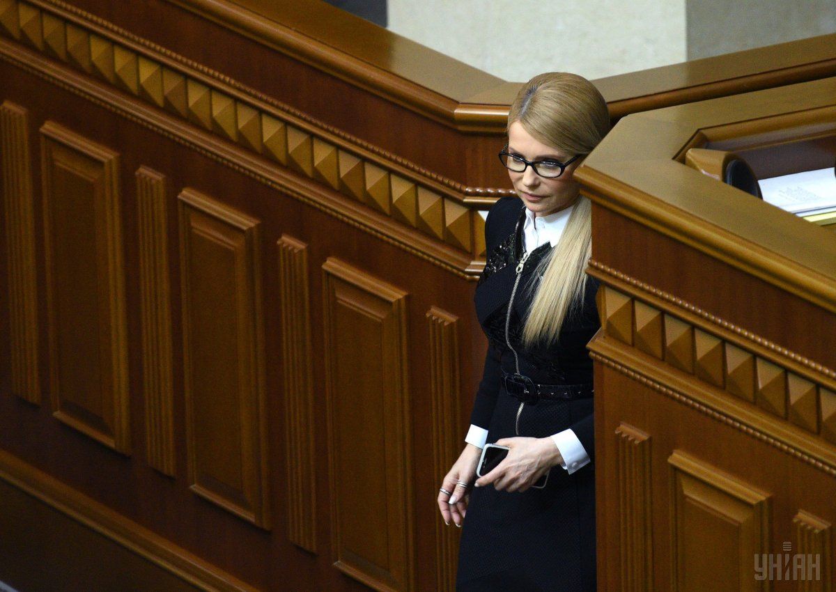 Юлія Тимошенко була відсутня в залі парламенту під час голосування за притягнення до кримінальної відповідальності, надання згоди на затримання та арешт Надії Савченко
